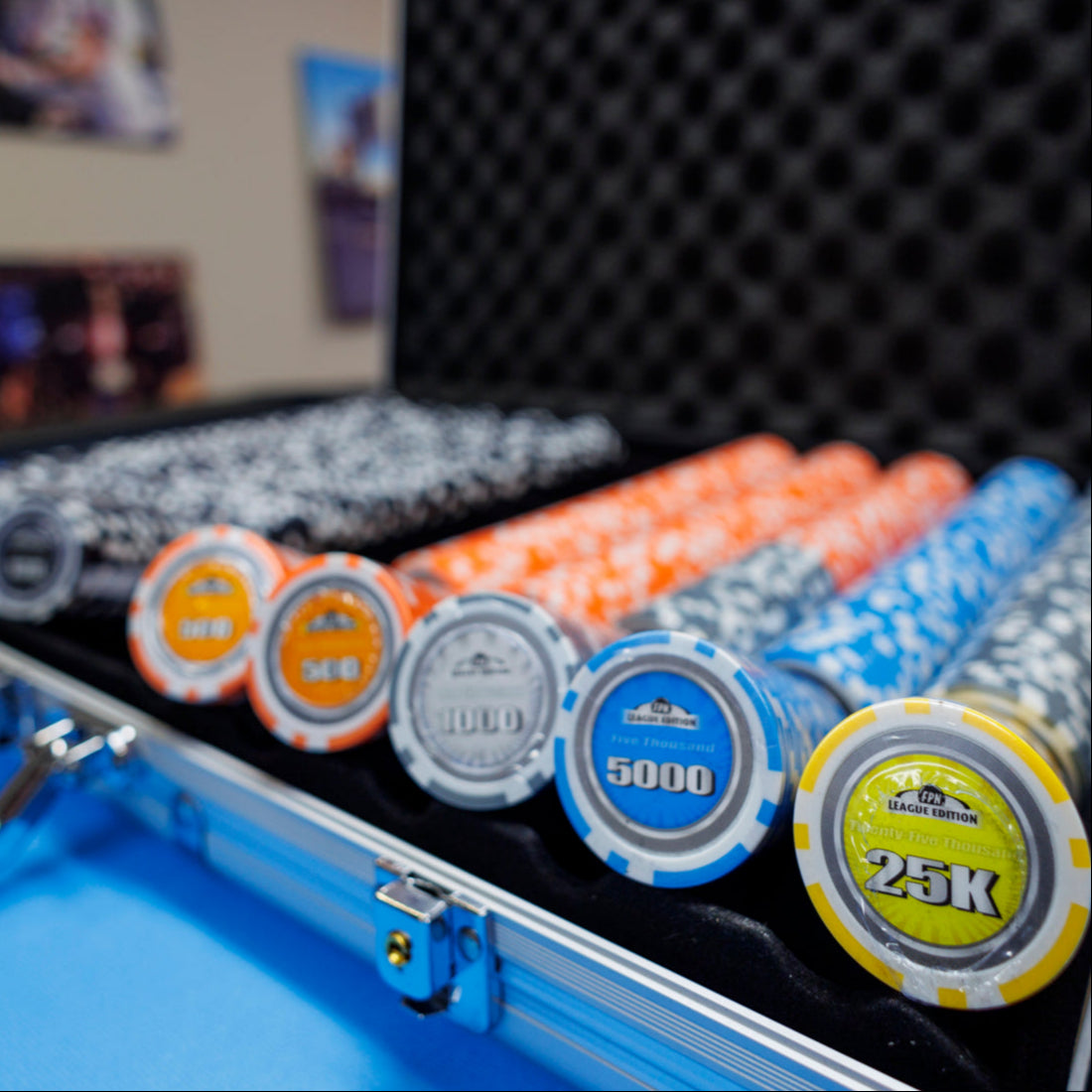 1000-piece Aluminum Chip Case